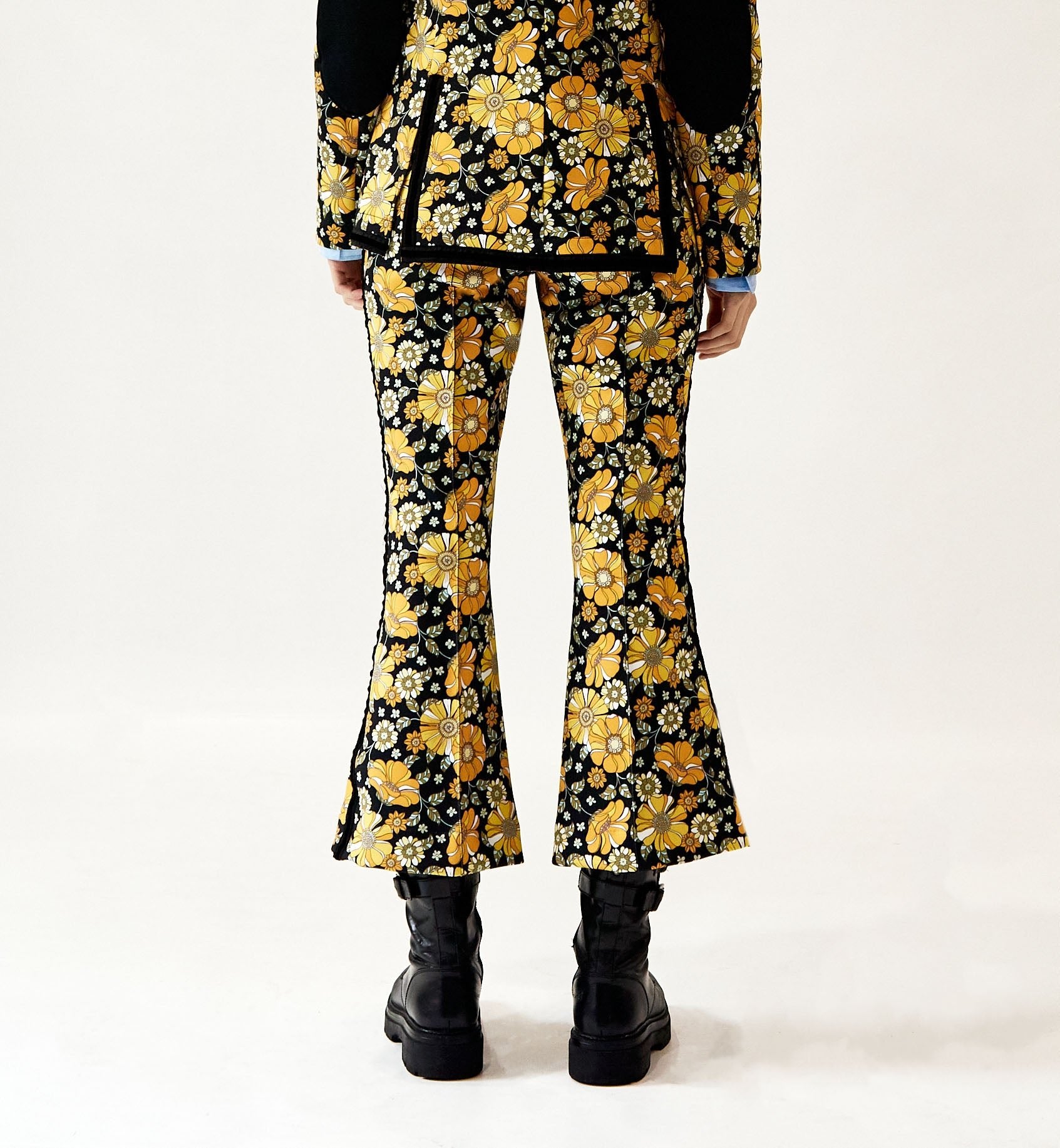 Pintuck Retro Flair Pant - AMRADIO