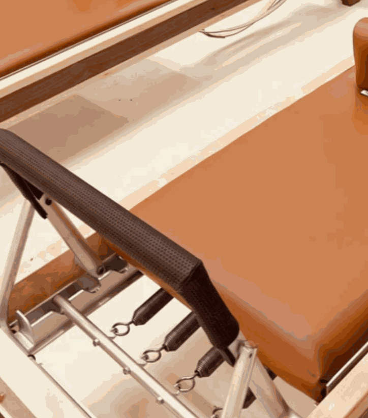 Advanced Progressions Reformer workshop with Chaz Knight focusing on classical reformer exercises